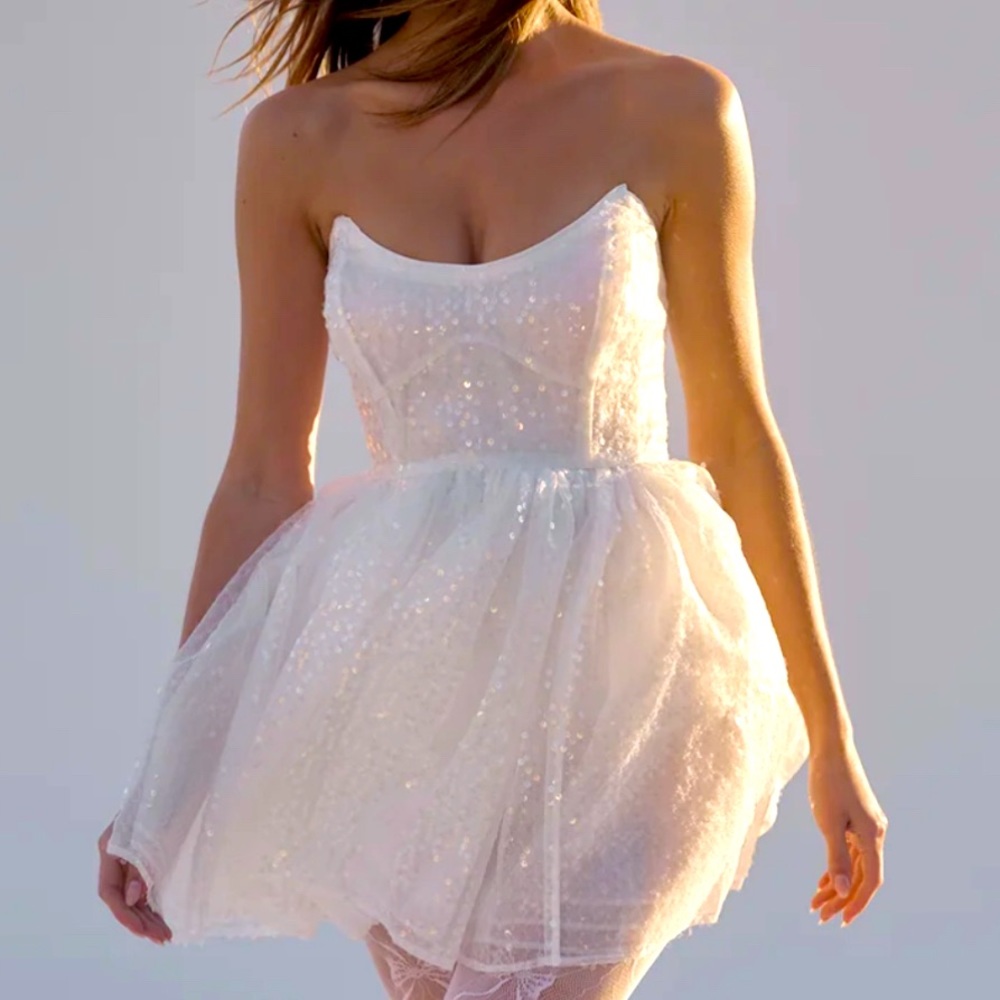 Selkie The Frosted Veuve Dress